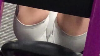 Cameltoe voyeur