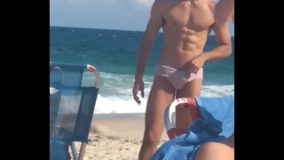 Xivide gay praia do Flamengo